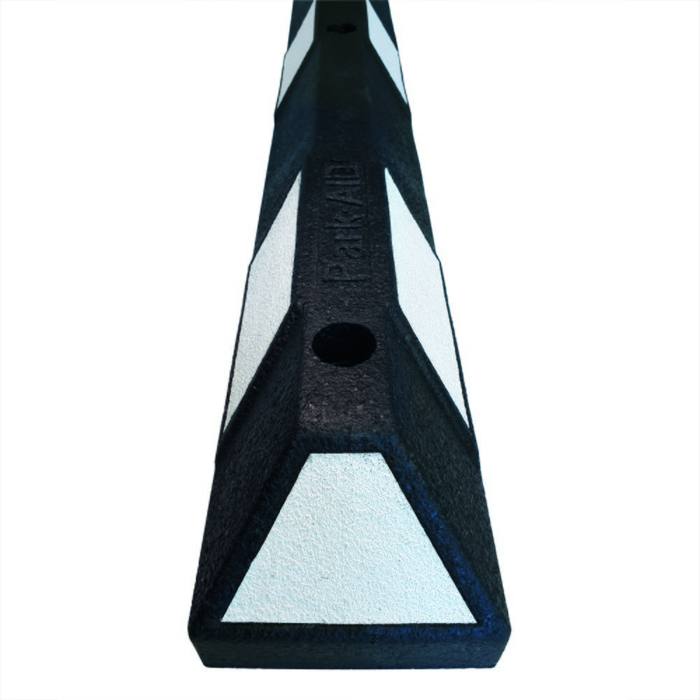 Produktabbildung Nr. 2: Butoir de roue MORAVIA Park-AID®, noir avec bandes réfléchissantes blanches, largeur 900 mm