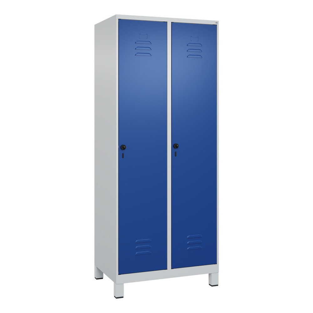 Produktabbildung: C+P Spind Classic PLUS, Füsse, 2 Abteile, HxBxT 1.950 x 800 x 500 mm, lichtgrau, enzianblau, für Vorhängeschloss, ohne Mitteltrennwand